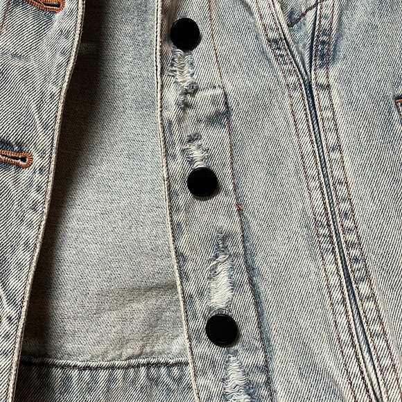 Blank NYC jean jacket - Picture 6 of 16